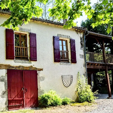 Casa de Férias Le Nid - Maison Dans Les Bois Avec Cheminee Et Vue *