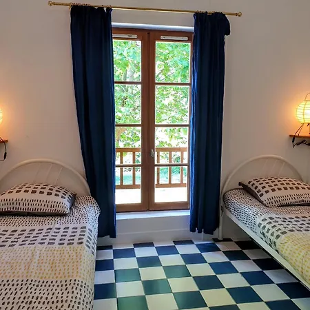 Le Nid - Maison Dans Les Bois Avec Cheminee Et Vue *