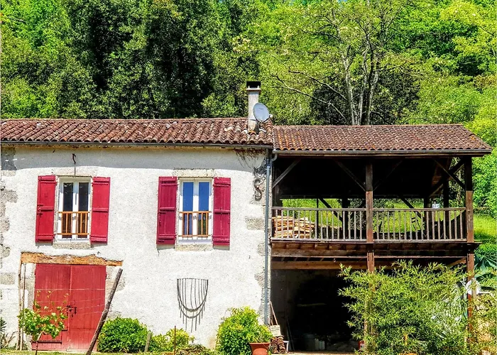Le Nid - Maison Dans Les Bois Avec Cheminee Et Vue